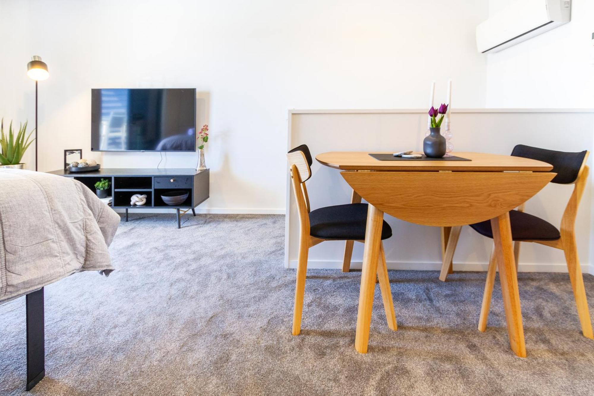 Central City Charm: Pet-Friendly Studio Christchurch Eksteriør billede