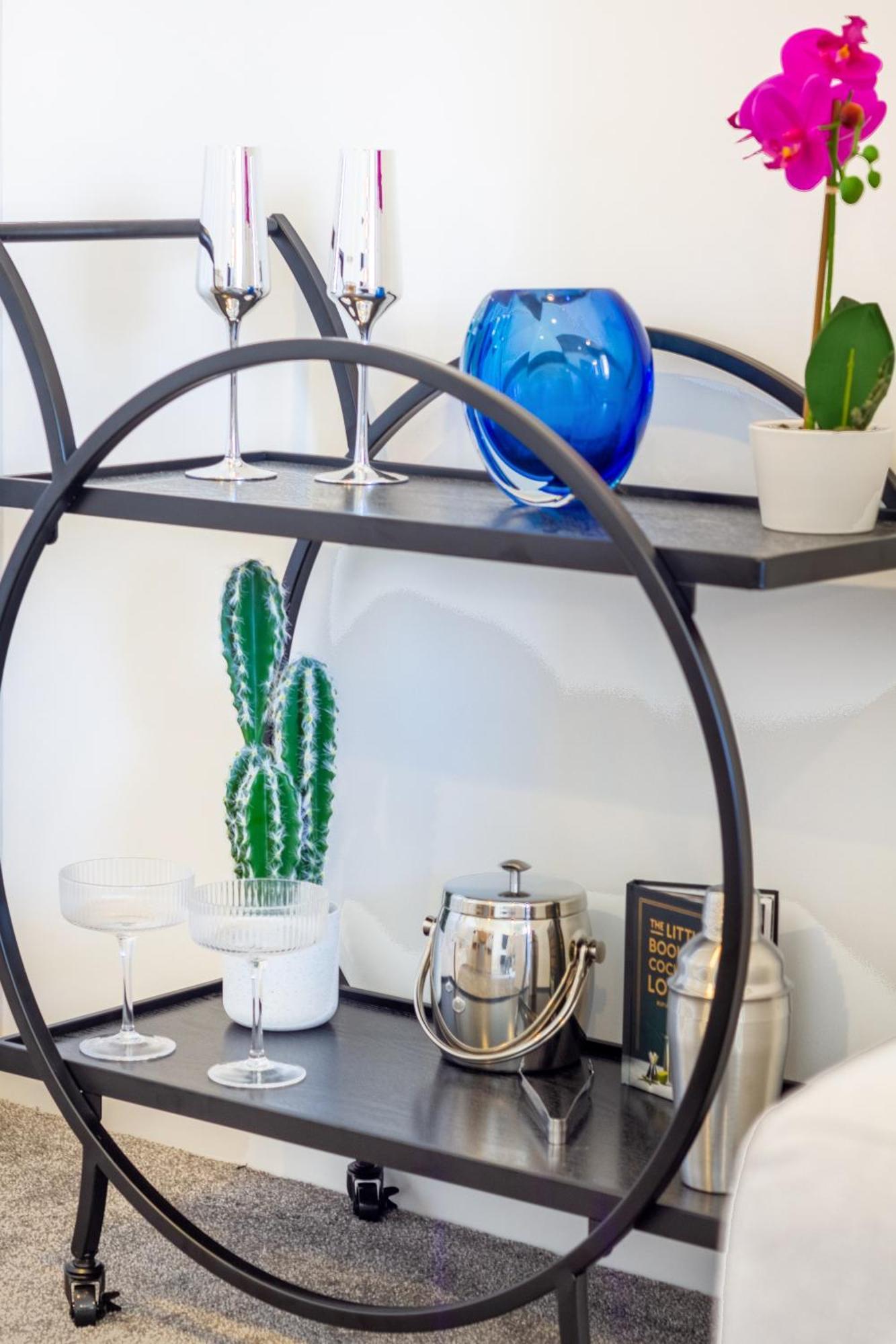 Central City Charm: Pet-Friendly Studio Christchurch Eksteriør billede
