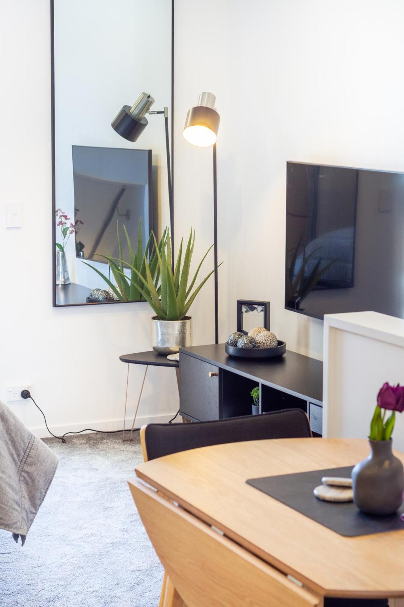 Central City Charm: Pet-Friendly Studio Christchurch Eksteriør billede